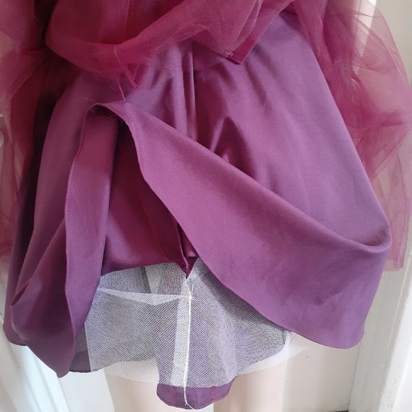 MORILEE BY MADELINE GADNER  BURGUNDY TULLE EMBELLISHED PROM DRESS SIZE US 2 - Picture 7 of 11